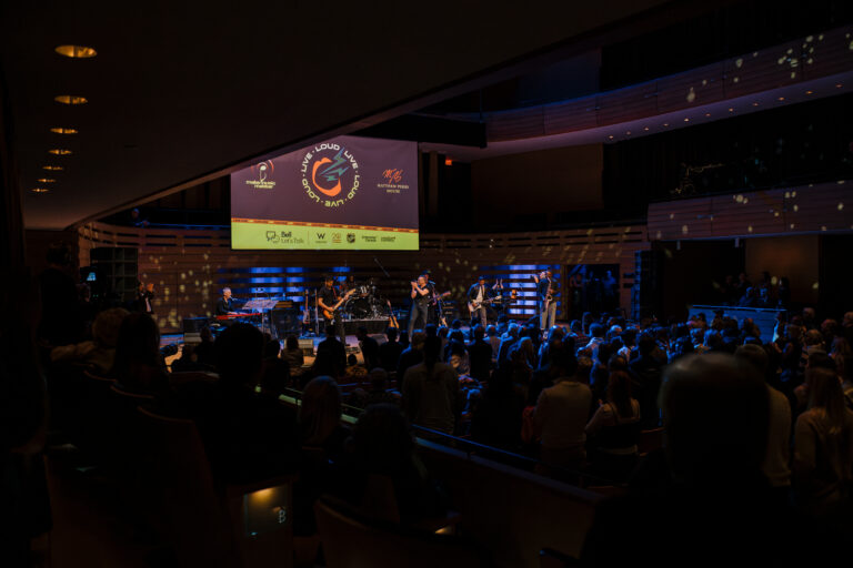 20251114_LiveLoudLive_AS-0341