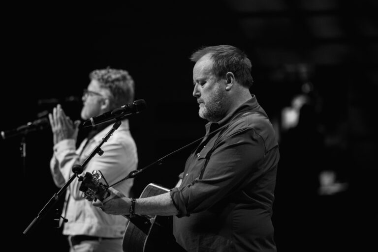 20251114_LiveLoudLive_AS-2431
